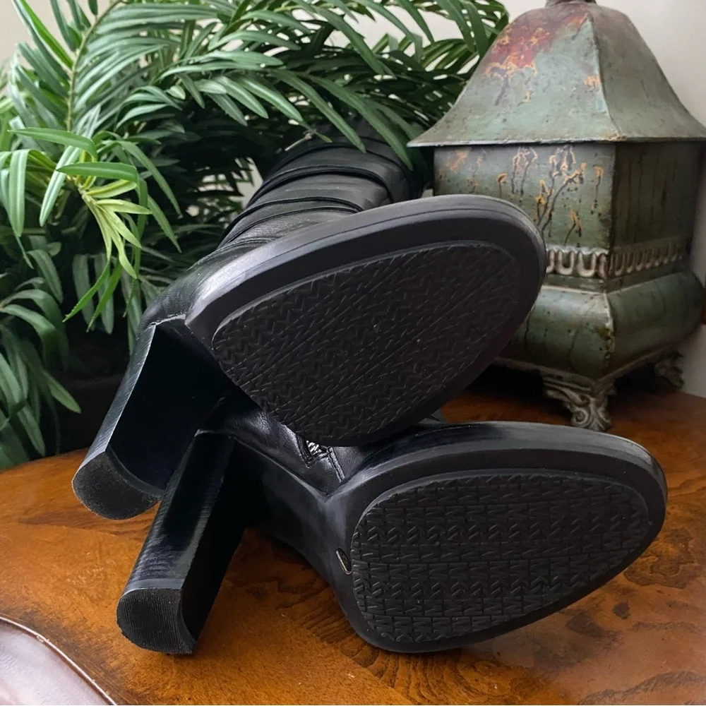 Michael Kors Knee High Greenwich Belted Black Leather Boots
